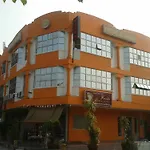 Fresh Hotel